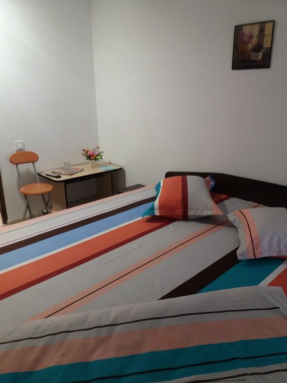 ホテル Casa Ariana Curtea de Argeş エクステリア 写真